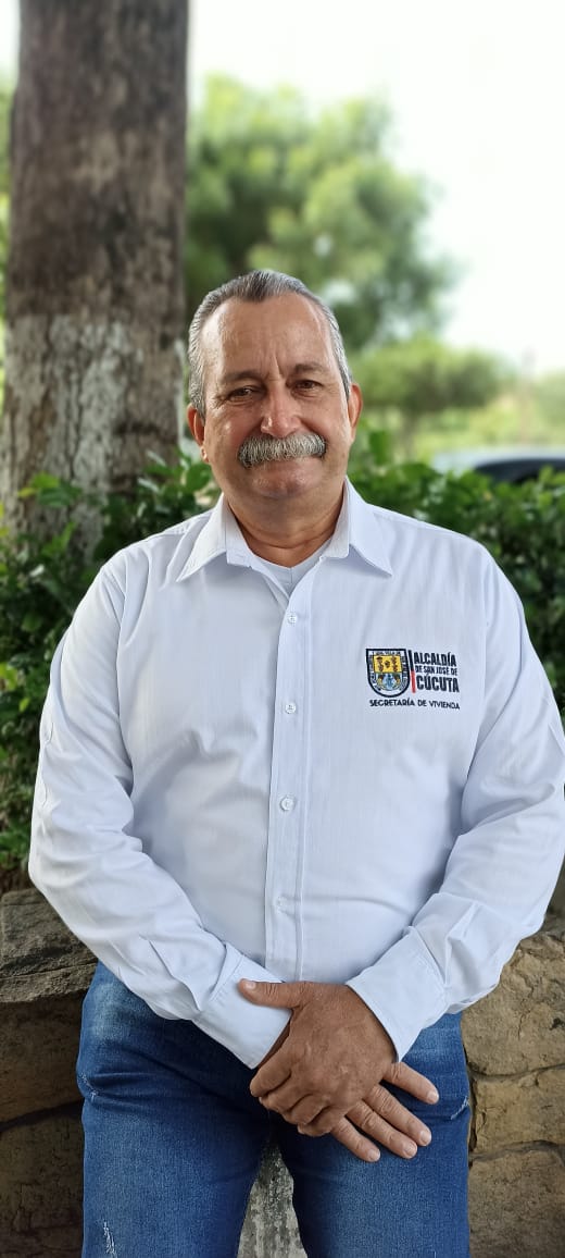 UN POEMA QUE TRABAJA POR EL SECTOR PÚBLICO